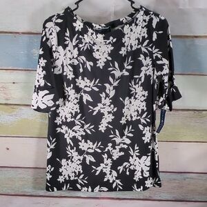 Karen Scott Black and White Floral Blouse NWT